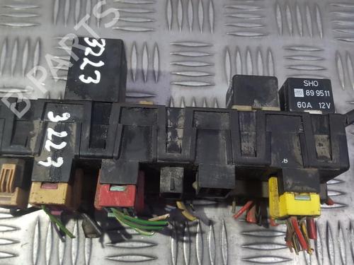 Used Fuse box Fuse box AUDI 100 C4 Avant (4A5) 2.0 E (100 hp) 33492984 33492984