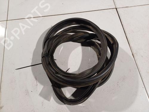 Gummiliste Gummiliste TOYOTA AVENSIS (_T25_) 2.0 VVT-i (AZT250_, AZT250R) (147 hp) 34962292 34962292