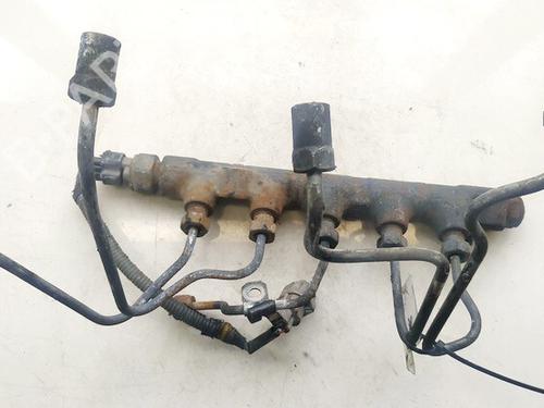 Used Injection rail Injection rail TOYOTA AVENSIS VERSO (_M2_) 2.0 D (CLM20_, CLM20R) (116 hp) 35405943 35405943