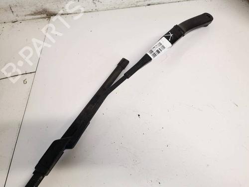 Used Front windshield wiper arm Front windshield wiper arm 38573574 38573574