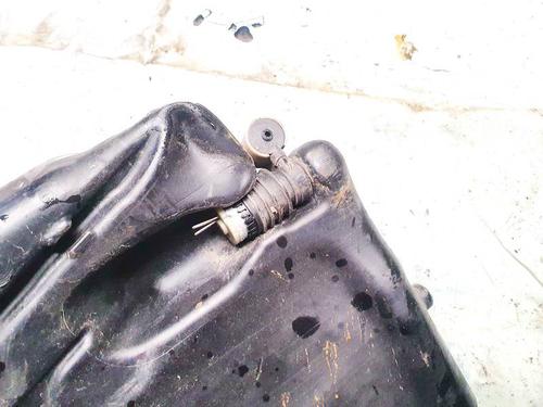washer-pump-mercedes-benz-c-class-w204-2007-2008-2009-2010-2011-2012-2013-2014-2015-35322774 main image