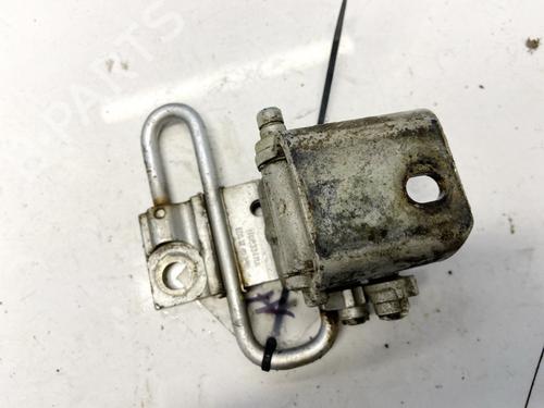 Used Hinge/Door check strap Hinge/Door check strap VW TOURAN (1T1, 1T2) 1.9 TDI (100 hp) 32895333 32895333