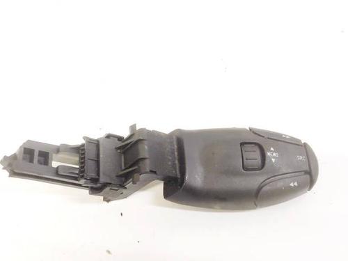 Used Steering wheel controls Steering wheel controls 35190067 35190067