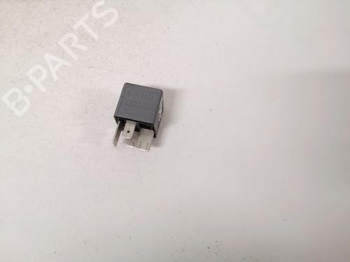 other-audi-a6-c5-4b2-4b4-1997-1998-1999-2000-2001-2002-2003-2004-2005-32892073 main image