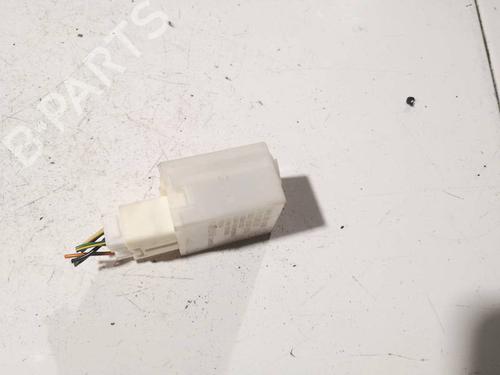 Used Fuse box MAZDA 2 (DY) 1.4 (80 hp) 32566936