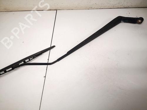 Used Front windshield wiper arm Front windshield wiper arm 32889710 32889710