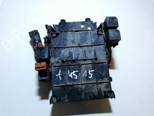 Used Fuse box Fuse box FORD FIESTA IV (JA_, JB_) 1.8 DI (75 hp) 33512329 33512329
