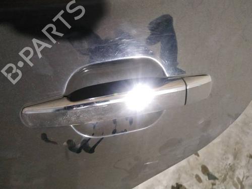 rear-left-exterior-door-handle-mercedes-benz-m-class-w163-1998-1999-2000-2001-2002-2003-2004-2005-35251245 main image