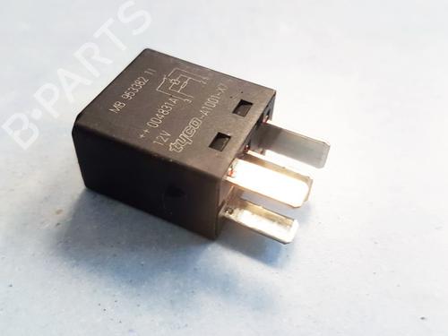 Electronic sensor MITSUBISHI SPACE STAR MPV (DG_A) 1.9 DI-D (DG4A) | BP33105085M84 - Image 2