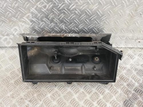 Used Air filter box Air filter box MERCEDES-BENZ C-CLASS (W203) C 200 CDI (203.004) (116 hp) 35832413 35832413