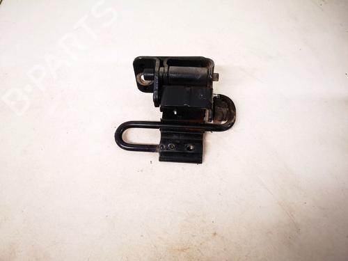 hingedoor-check-strap-audi-a4-b6-8e2-2000-2001-2002-2003-2004-2005-32876781 main image