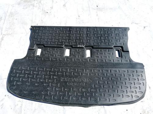 Used Boot lining Boot lining TOYOTA AVENSIS VERSO (_M2_) 2.0 D (CLM20_, CLM20R) (116 hp) 35517704 35517704