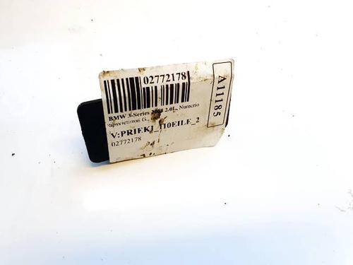 Used Licence plate light Licence plate light BMW 3 (E90) 318 d (143 hp) 34811524 34811524