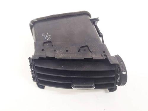 Used Air vent Air vent TOYOTA COROLLA Verso (ZER_, ZZE12_, R1_) 2.2 D-4D (AUR10_, AUR10R) (177 hp) 32613467 32613467