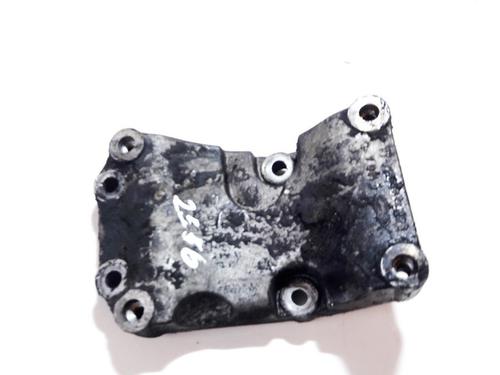 Used Support Support FORD FOCUS I (DAW, DBW) 1.8 Turbo DI / TDDi (90 hp) 33073639 33073639