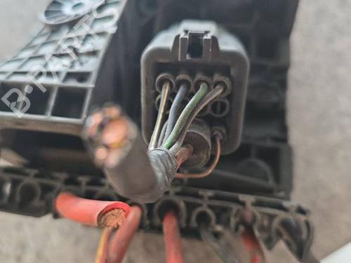 Electronic sensor SKODA SUPERB II (3T4) 2.0 TDI | BP35007455M84 - Image 3