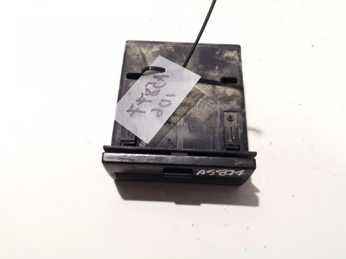Used Glove box Glove box AUDI A4 B5 (8D2) 1.9 TDI (90 hp) 35882563 35882563