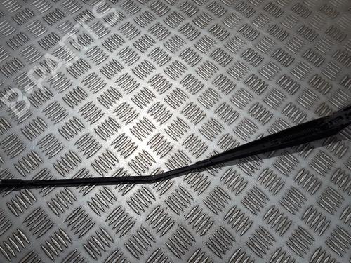 front-windshield-wiper-arm-audi-a3-8p1-2003-2004-2005-2006-2007-2008-2009-2010-2011-2012-2013-33499272 main image