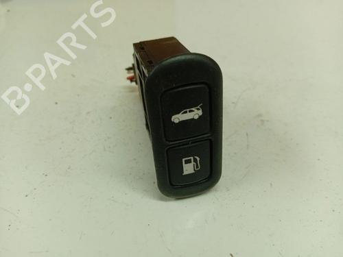 Kombi Kontakt / Stilkkontakt Kombi Kontakt / Stilkkontakt 38493963 38493963