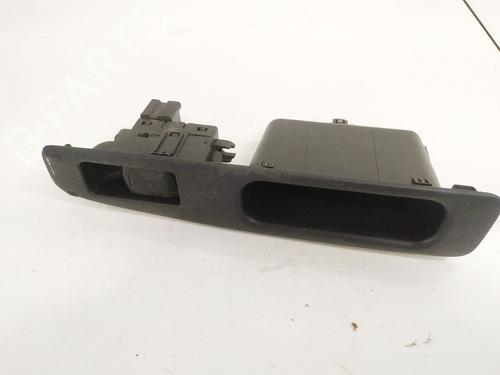 Used Switch Switch NISSAN QASHQAI I (J10, NJ10) 1.5 dCi (106 hp) 32898000 32898000