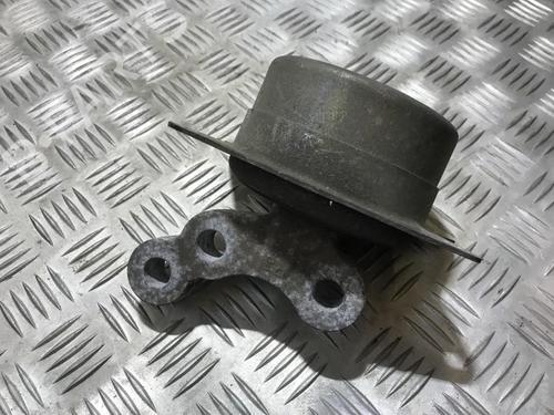Used Engine mount Engine mount OPEL VECTRA C (Z02) 1.9 CDTI (F69) (120 hp) 33494197 33494197