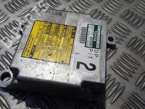 ecu-airbags-toyota-rav-4-ii-_a2_-2000-2001-2002-2003-2004-2005-33500613 main image