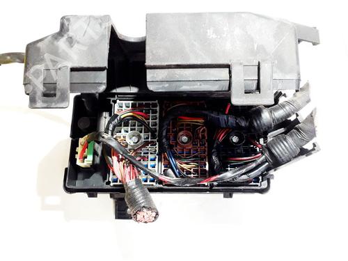 Used Fuse box Fuse box HYUNDAI TRAJET (FO) 2.0 CRDi (113 hp) 33523850 33523850