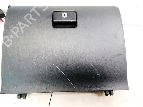 Porta-luvas Porta-luvas TOYOTA COROLLA Verso (ZER_, ZZE12_, R1_) 2.2 D-4D (AUR10_, AUR10R) (136 hp) 35477907 35477907