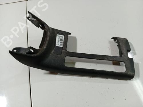 Used Middle console Middle console TOYOTA AVENSIS (_T25_) 2.0 D-4D (CDT250_, CDT250R) (116 hp) 40029312 40029312
