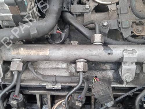 Used Injection rail Injection rail 35072853 35072853