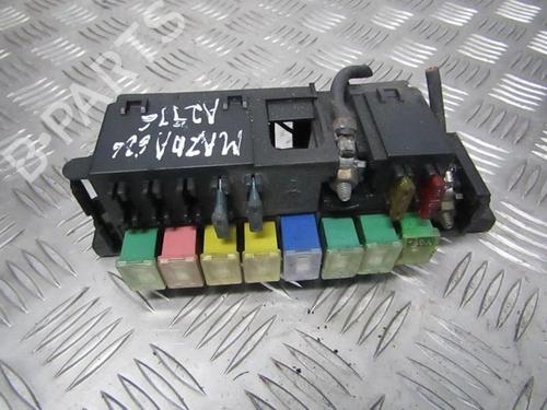 Used Fuse box Fuse box MAZDA 626 IV Hatchback (GE) 2.0 i (GE10S1) (115 hp) 33492520 33492520