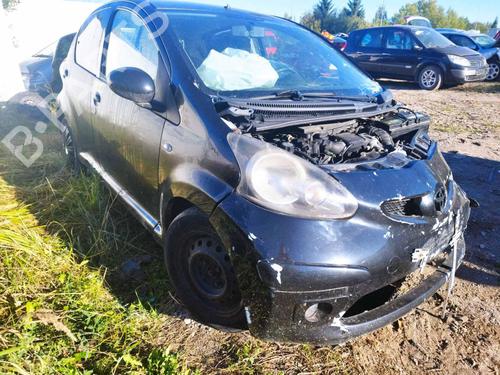 Brugte TOYOTA AYGO (_B1_) 1.4 D-4D (WNB10_, WNB10R) (54 hp) 4471077