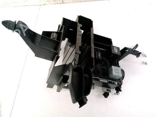 Used Fuse box Fuse box VW TOUAREG (7LA, 7L6, 7L7) 2.5 R5 TDI (174 hp) 32923990 32923990