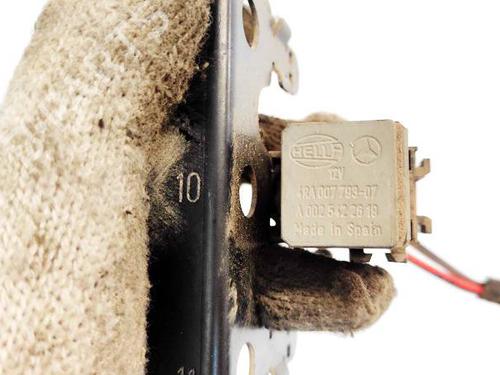 Electronic sensor VW CRAFTER 30-35 Bus (2E_) 2.5 TDI | BP32942047M84 - Image 3