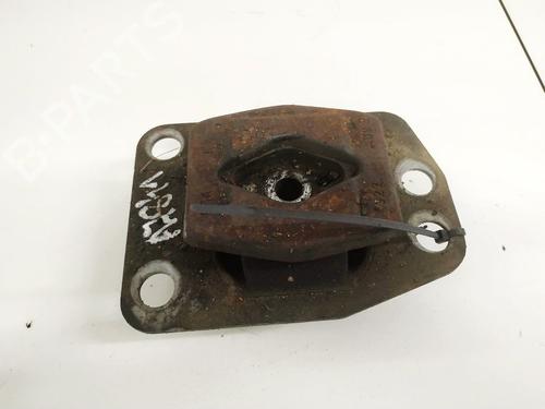 Used Engine mount Engine mount SAAB 9-5 Estate (YS3E) 1.9 TiD (150 hp) 32899060 32899060
