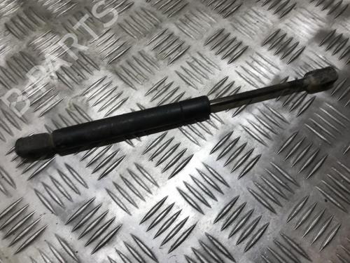 tailgate-lift-support-audi-a4-b5-8d2-1994-1995-1996-1997-1998-1999-2000-2001-35672505 main image