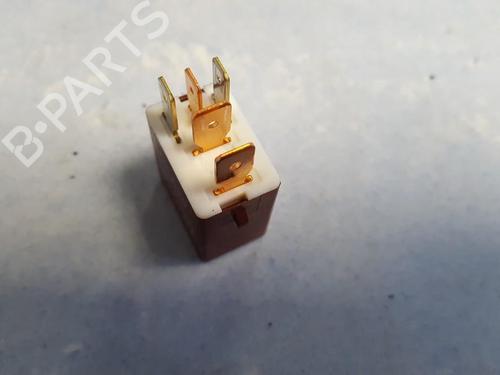 Electronic sensor TOYOTA RAV 4 II (_A2_) 2.0 D 4WD (CLA20_, CLA21_, CLA20R, CLA21R) | BP33515108M84 - Image 2