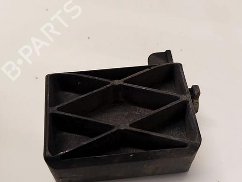 Used Support Support FORD MONDEO IV (BA7) 2.0 TDCi (130 hp) 33837687 33837687