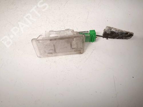 interior-roof-light-volvo-v70-ii-285-1999-2000-2001-2002-2003-2004-2005-2006-2007-2008-34744389 main image