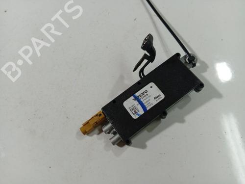Used Electronic module Electronic module VOLVO V50 (545) 2.0 D (136 hp) 40556069 40556069
