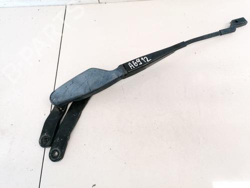 front-windshield-wiper-arm-mercedes-benz-c-class-w204-2007-2008-2009-2010-2011-2012-2013-2014-2015-33095377 main image