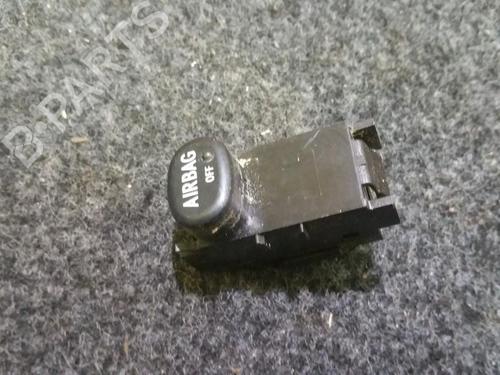 Used Switch Switch MERCEDES-BENZ S-CLASS (W220, V220) S 320 CDI (220.025, 220.125) (204 hp) 33485390 33485390