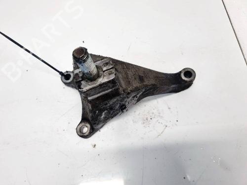 support-ford-mondeo-iii-b5y-2000-2001-2002-2003-2004-2005-2006-2007-32531182 main image