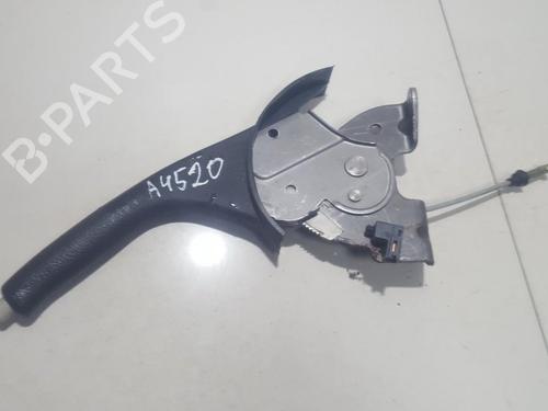 Travão de mão Travão de mão TOYOTA COROLLA Verso (ZER_, ZZE12_, R1_) 2.2 D-4D (AUR10_, AUR10R) (177 hp) 35847810 35847810