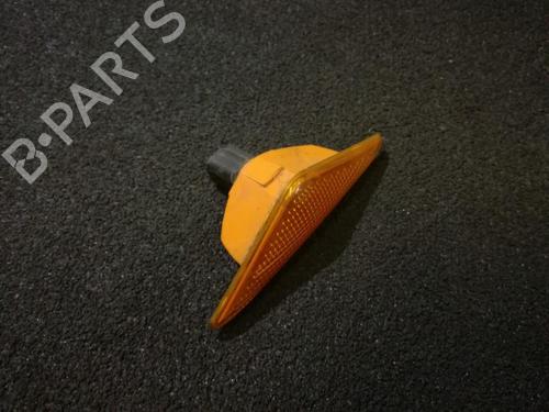 Used Right side indicator Right side indicator FORD MONDEO III (B5Y) 1.8 16V (110 hp) 35653857 35653857