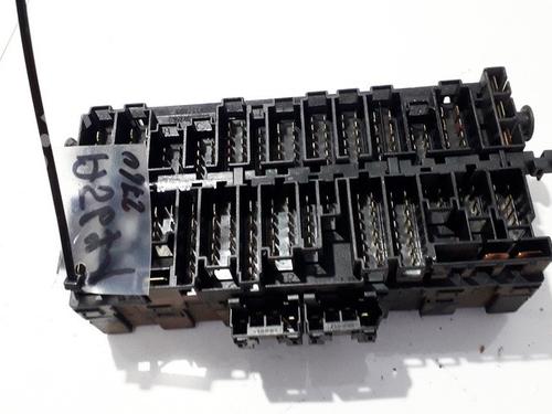 Used Fuse box Fuse box VW PASSAT B3/B4 Variant (3A5, 35I) 1.9 D (68 hp) 33529163 33529163