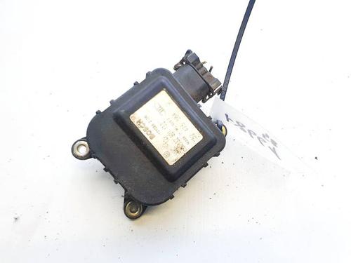 electronic-module-opel-astra-g-hatchback-t98-1998-1999-2000-2001-2002-2003-2004-2005-2006-2007-2008-2009-32927970 main image