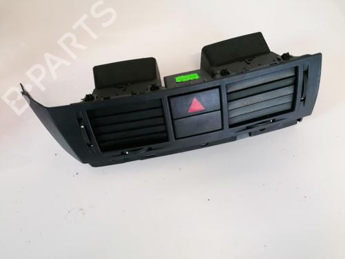 Used Air vent Air vent OPEL MERIVA A MPV (X03) 1.7 DTI (E75) (75 hp) 32881351 32881351