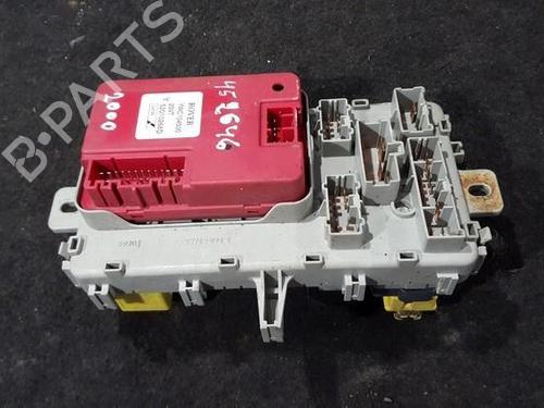 Used Fuse box Fuse box ROVER 45 I Hatchback (RT) 1.8 (117 hp) 33483921 33483921