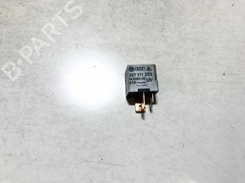 Used Electronic sensor Electronic sensor VW PASSAT B3/B4 Variant (3A5, 35I) 1.9 TDI (90 hp) 33061903 33061903
